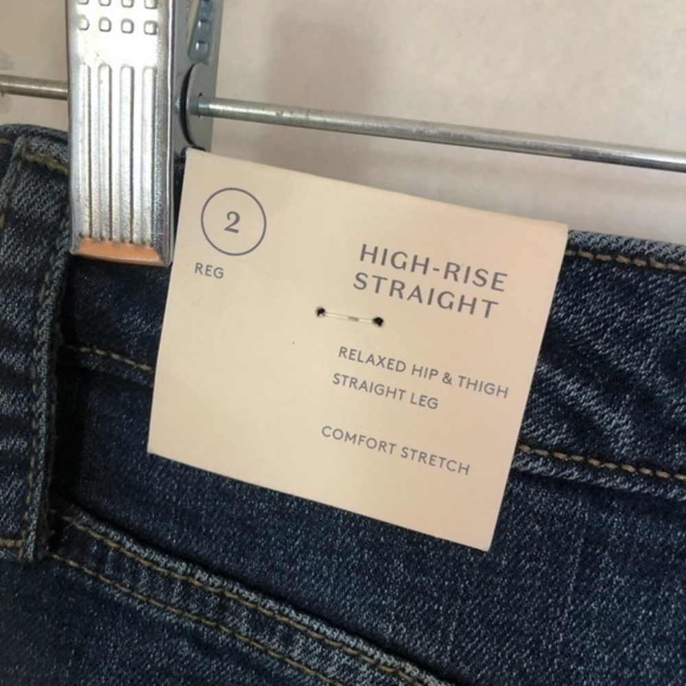 Universal Thread High Rise Straight Dark Jean 2 - Picture 4 of 8
